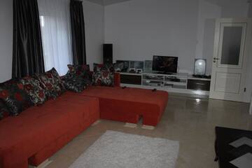 Фотографии Апартаменты Green Apartments г. Мосты Левые (Беларусь) №3 Фото Апартаменты Green Apartments г. Мосты Левые 3